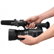 松下（Panasonic）HC-PV100GK 手持专业便携式高清摄像机