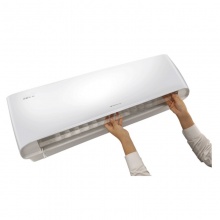 格力(GREE) KFR-32GW/(32549)FNhAa-A1 新品冷静王Ⅲ一级智能WIFI1.5P